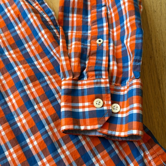 BR button down soft wash tailored slim fit shirt - Picture 6 of 14